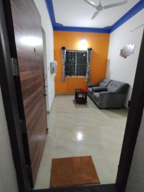 1bhk home available for short and long stays - Housity