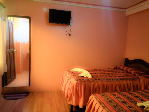 HOSTAL Luz YHOBIMAR - Housity