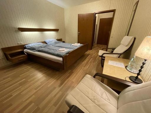 Hotel Restaurant Benny - Housity