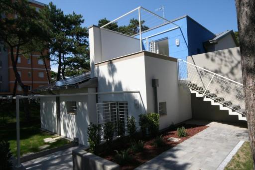 BA - Carla Apartments - Modern Apartments - - Housity