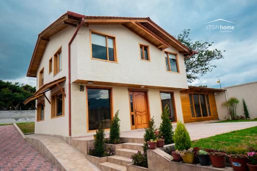 ItsaHome Vacations - Casa de Campo Atuntaqui - Housity