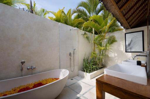 Villa Markisa Echo Beach - Housity