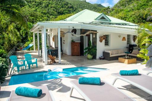 VILLA « FLEUR DE PIRATE » - Housity