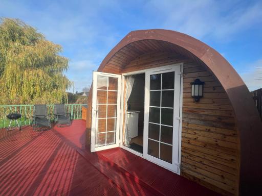 Lets Host Glamping Pods with Hot Tubs - Housity