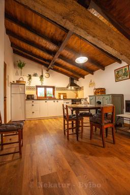 Bidegurutzeta landetxea - Housity