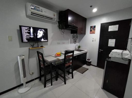 Simply Comfy 916 (Cityscape Bacolod) - Housity