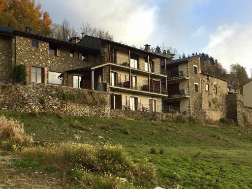 Hotel Cal Martri - Housity