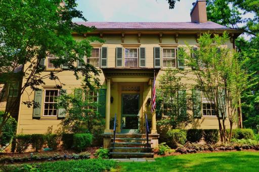 Inn at Glencairn - Housity