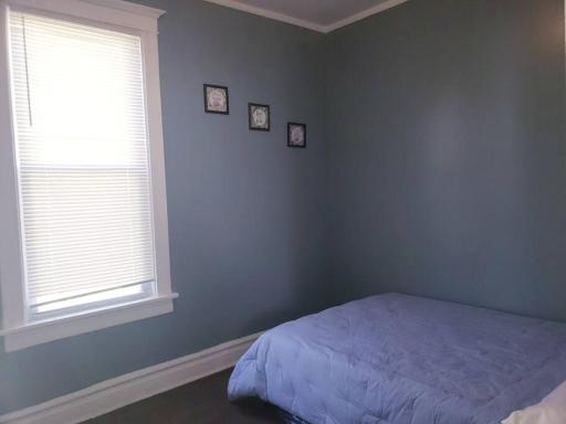 Large four bedroom freshly remodeled apartment - Housity
