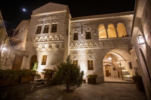 Sinasos Evleri - Housity
