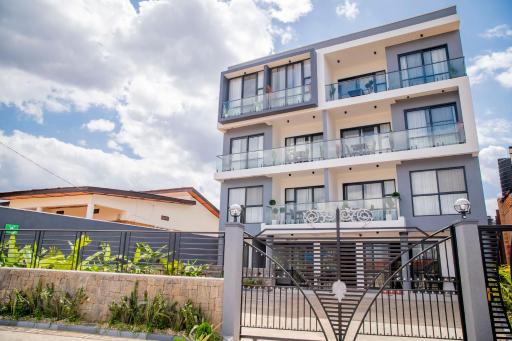 Rose Hotel - Housity