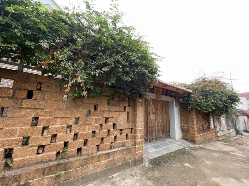 Đường Lâm homestay - House Number 9 - Housity