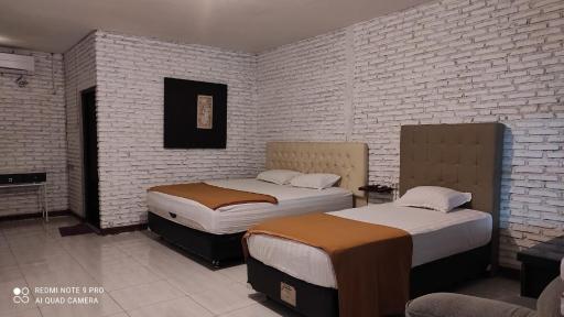 Zena Park Inn - Housity