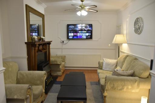Clarendon House - Housity