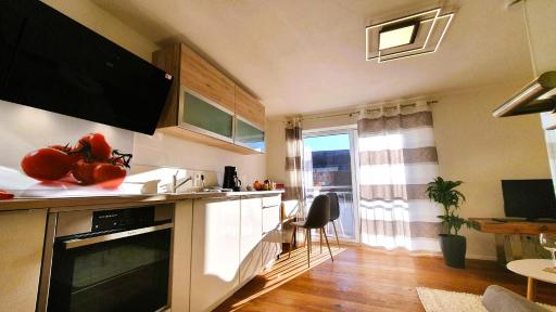 Donauhosting, Stadt Land Fluss - Housity