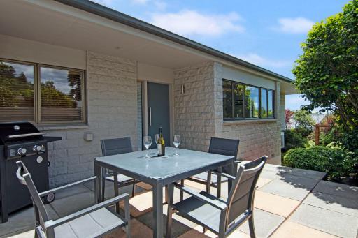 Rutherford Retreat - Nelson Holiday Home - Housity