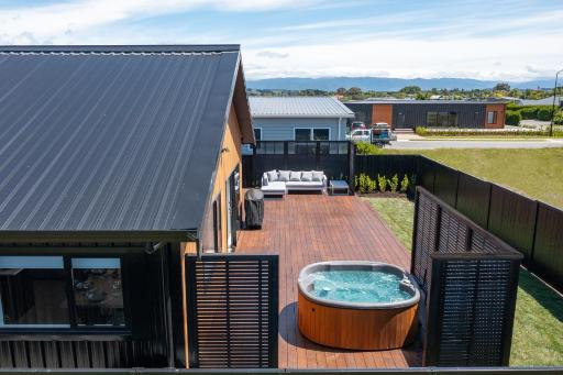 The Green House - Luxury Eco Escape - Housity