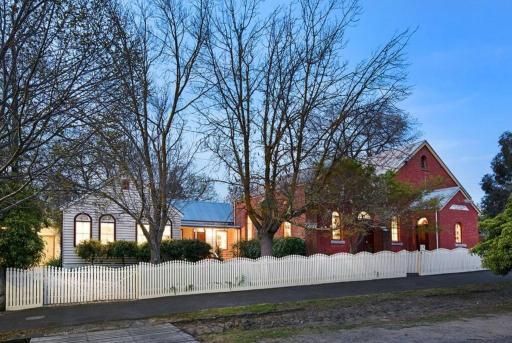 Group Luxury Escape - Sunday House, Converted Church Maldon - Housity