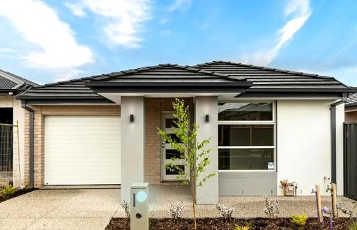 Minta Estate 4 bedrooms Berwick home, no sharing - Housity