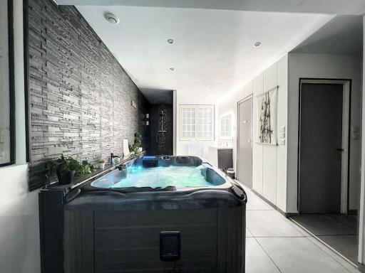 Dream Loft jacuzzi - sauna - Housity
