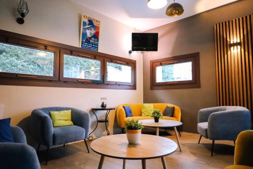 Kyriad Direct Chilly-Mazarin - Housity