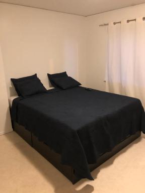 Room in House - Housity