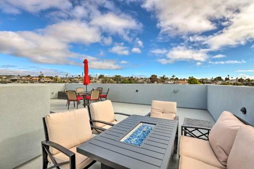 Stunning Getaway Less Than 1 Mi to Grover Beach! - Housity