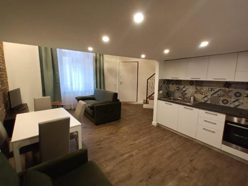 Duna River Shining Apartments - Housity