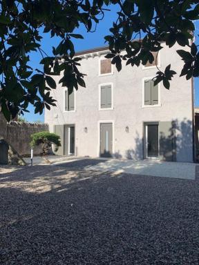 Magnolia Country House - Housity