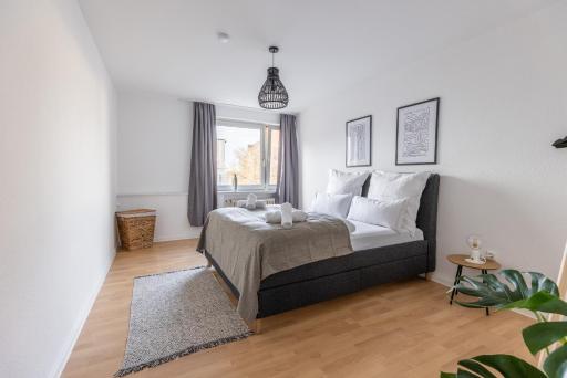Modernes und Zentralgelegenes Apartment mit Küche, Netflix, und Balkon - Housity