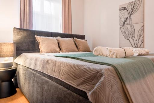 revLIVING Historic Lodge Oldtown Apartment Krems - Hizvo
