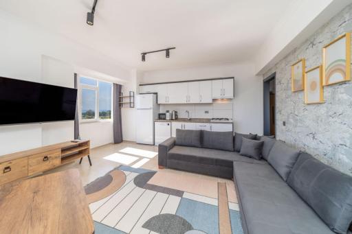 Sea View Flat Near Lara Beach in Kundu Aksu - Housity