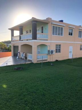Beautiful vacation home Camuy beach - Housity