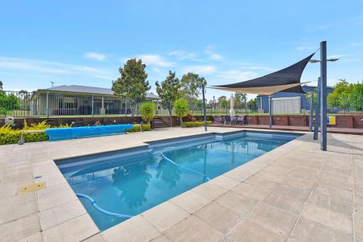 The Ponderosa on Merewether - Housity