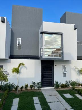 Casa Comoda Con Piscina - Housity