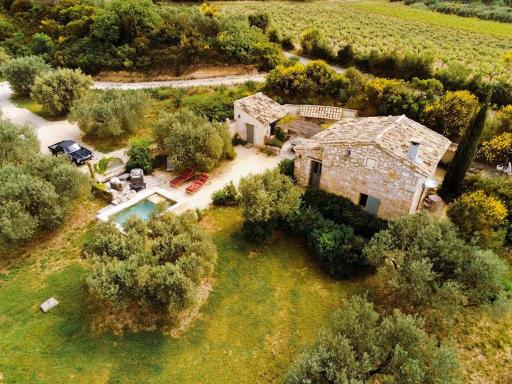 Le Mazet des Baux de Provence - Housity
