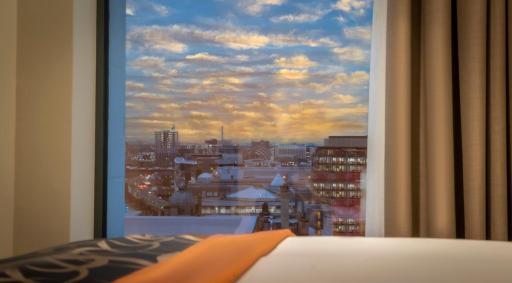 Clayton Hotel Glasgow City - Housity