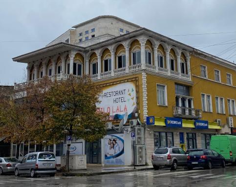 Pilo Lala Hotel - Housity