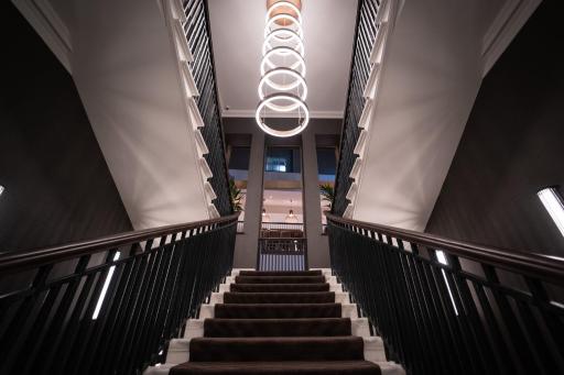 Clayton Hotel Glasgow City - Hizvo