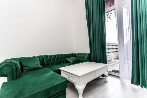Oasis - Housity