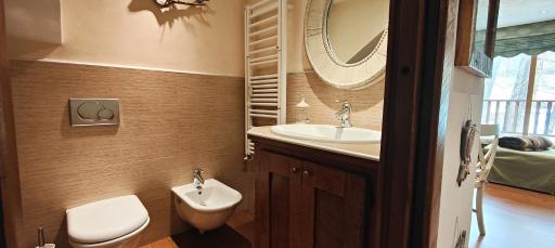 Hostdomus- Sansicario R6 - Housity