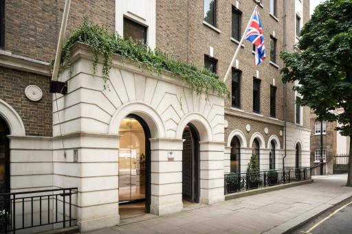 COMO The Halkin - Housity