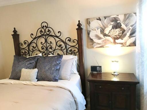 ***Miami's Hidden Gem*** - Housity