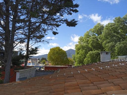 La Casa Del Rio - Cozy Rooms and Coworking - Housity