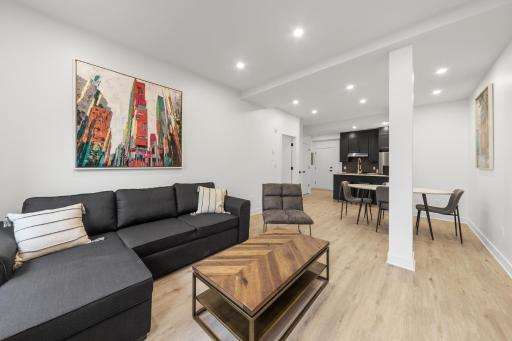 Stonewall Suites - Housity
