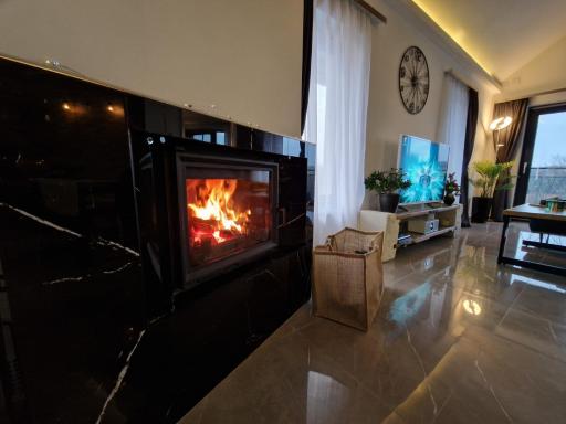 Aura Lux Holiday Home with Pool - Housity