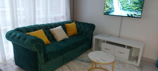 Hipsonic Studio Apartment RaceCourse Gardens - Housity