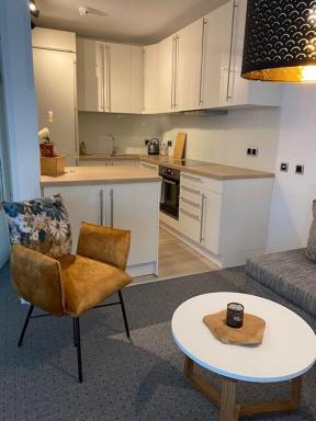 Ruhiges Apartment mit Terrasse - Housity