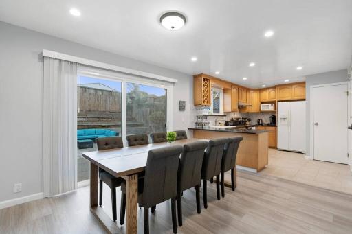 Beautiful Vacation Home in Pacifica near popular beaches - Housity