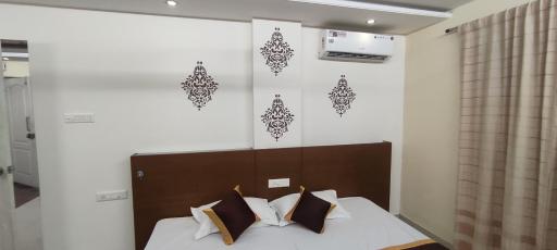 Happy Vibes Stay 2Bhk flat - Housity